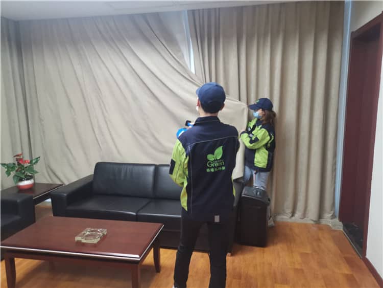 武汉人警惕！天天摸的手机壳，竟藏甲醛隐患？