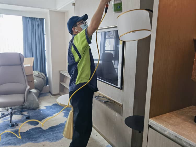 武汉新屋铺地板,甲醛隐患别忽视!这样治理才安心